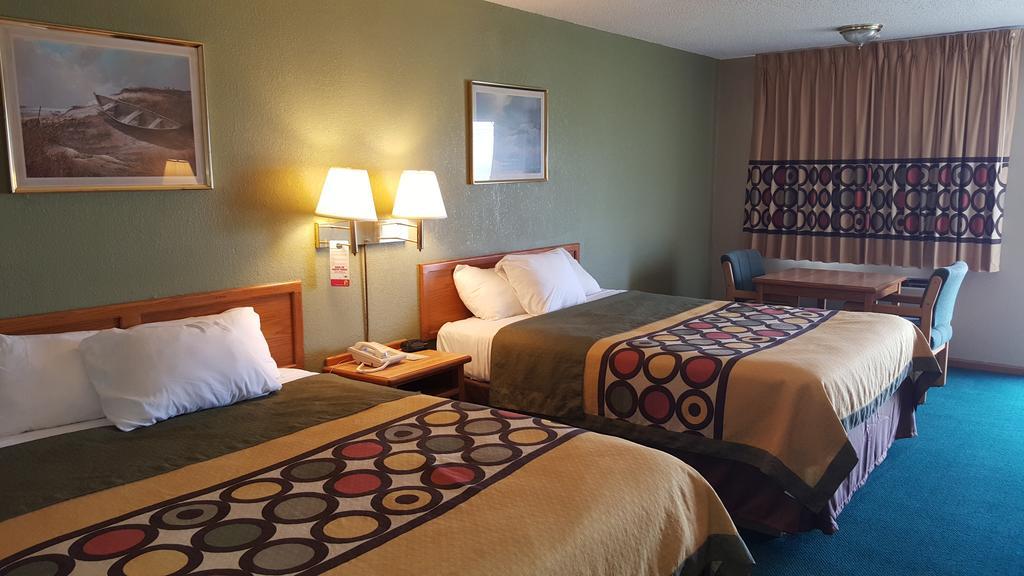 Butler Budgetel Inn & Suites المظهر الخارجي الصورة