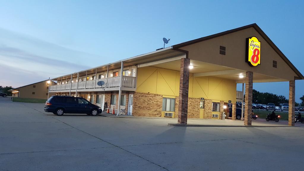 Butler Budgetel Inn & Suites المظهر الخارجي الصورة