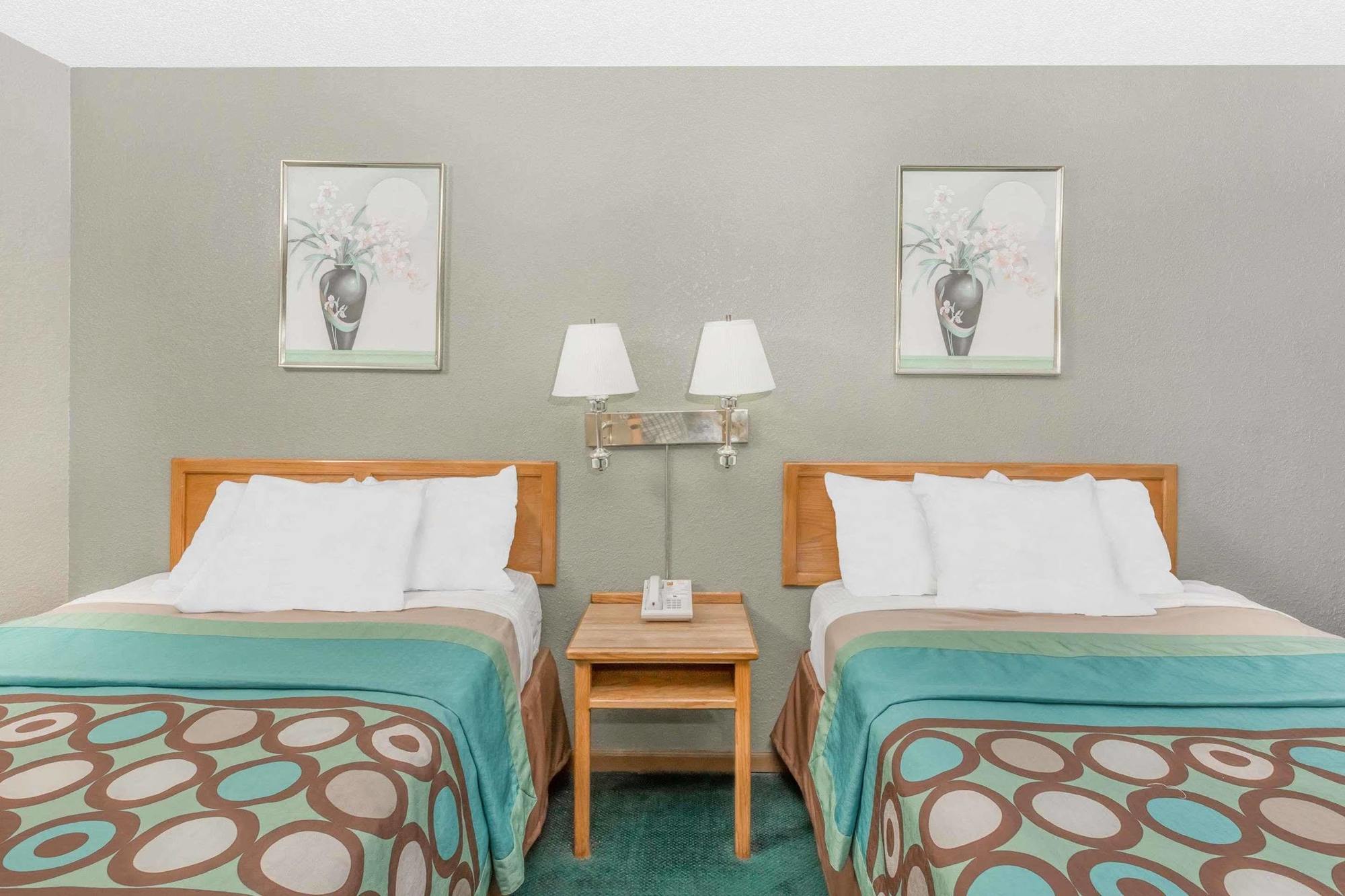 Butler Budgetel Inn & Suites المظهر الخارجي الصورة